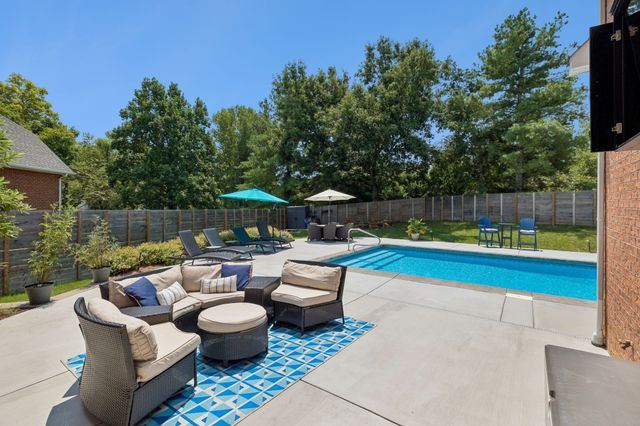 505 Falkirk Ct, Franklin, TN 37064