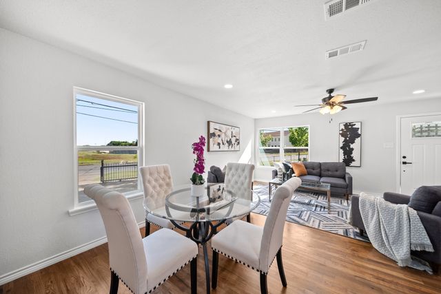 407 Bradley Street, Dallas, TX 75224
