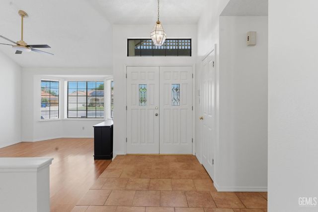 14113 San Jose Avenue, Bakersfield, CA 93314
