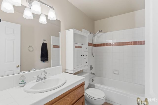 14113 San Jose Avenue, Bakersfield, CA 93314