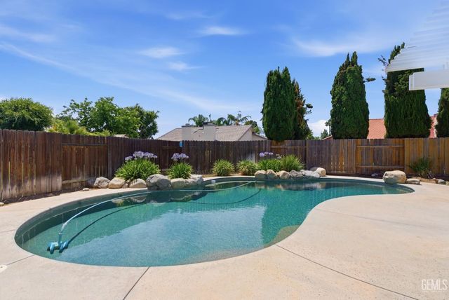 14113 San Jose Avenue, Bakersfield, CA 93314