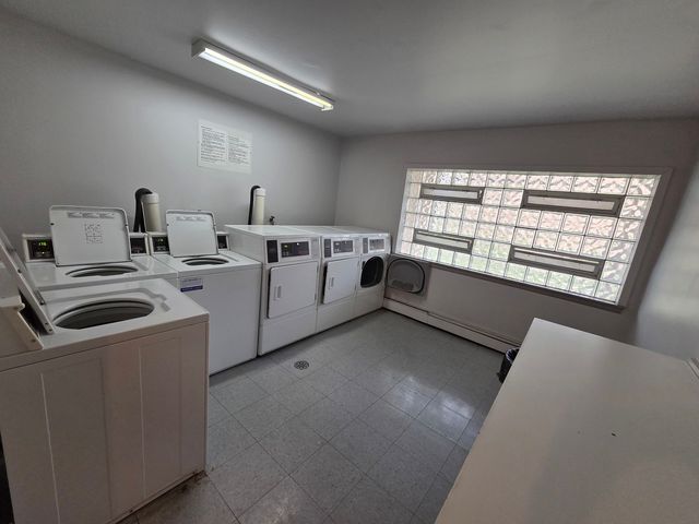 9B E Dundee Quarter Drive 303, Palatine, IL 60074