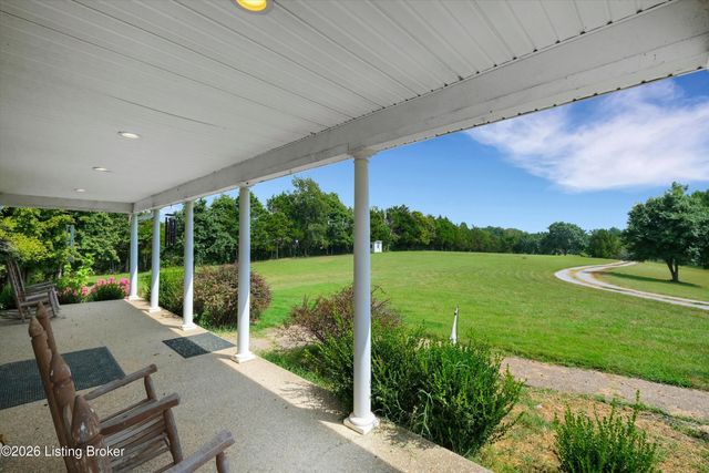 9550 Routt Rd, Jeffersontown, KY 40299