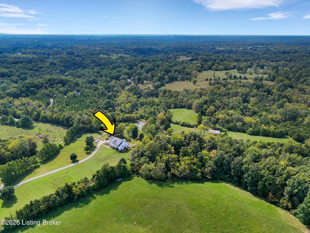 9550 Routt Rd, Jeffersontown, KY 40299