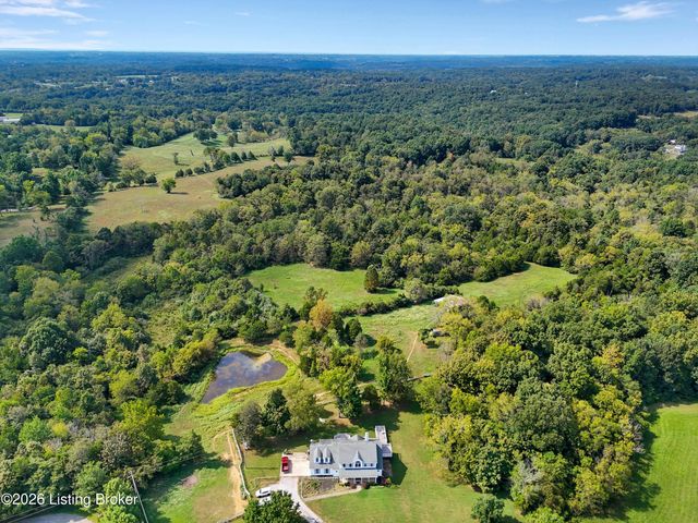 9550 Routt Rd, Jeffersontown, KY 40299