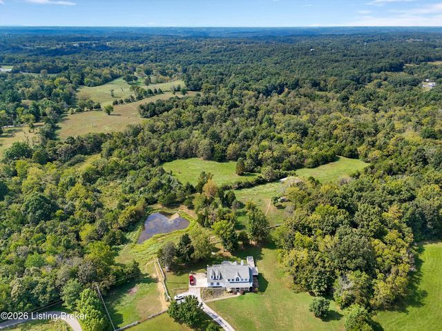 9550 Routt Rd, Jeffersontown, KY 40299