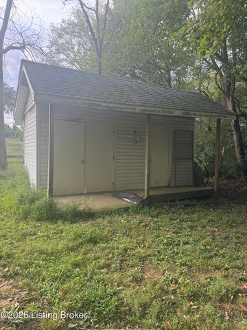 9550 Routt Rd, Jeffersontown, KY 40299