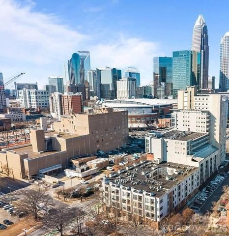 505 E 6th Street 803, Charlotte, NC 28202