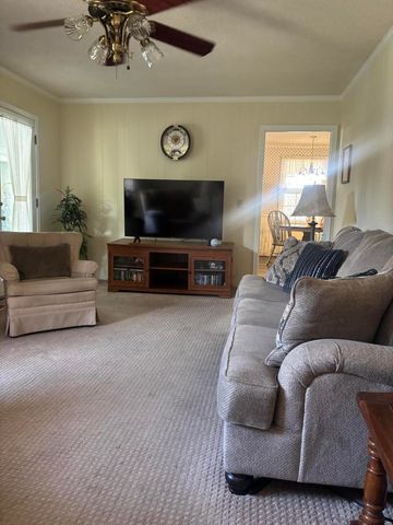 876 Gordonia Drive, Sumter, SC 29150