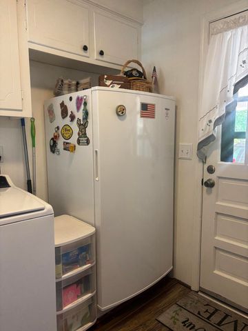 876 Gordonia Drive, Sumter, SC 29150