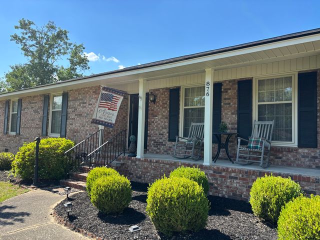 876 Gordonia Drive, Sumter, SC 29150