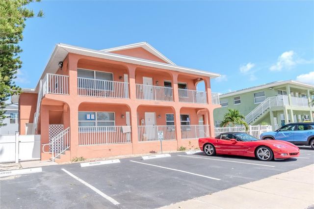 5605 SHORE BOULEVARD S 1B, Gulfport, FL 33707