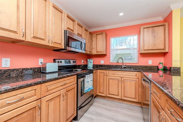 5605 SHORE BOULEVARD S 1B, Gulfport, FL 33707