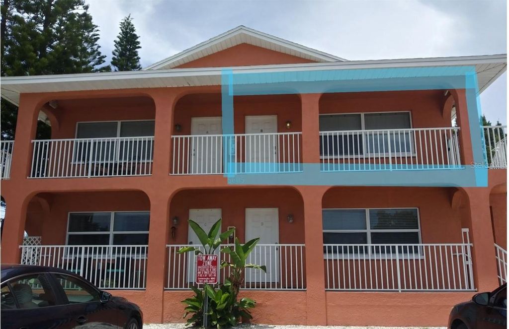 5605 SHORE BOULEVARD S 1B, Gulfport, FL 33707
