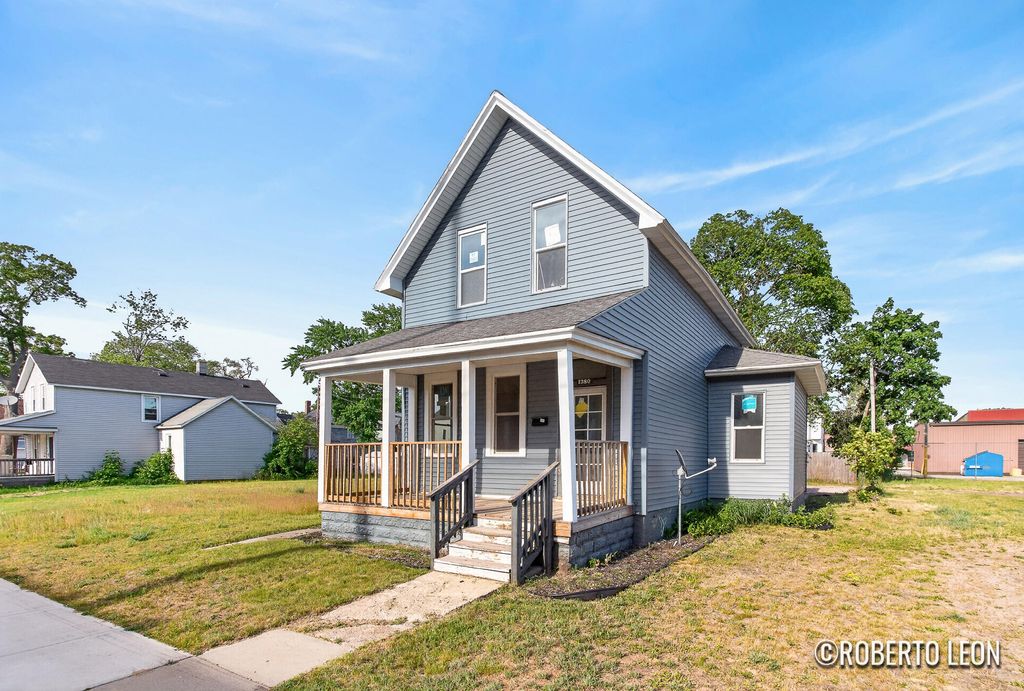 1380 Sanford Street, Muskegon, MI 49441