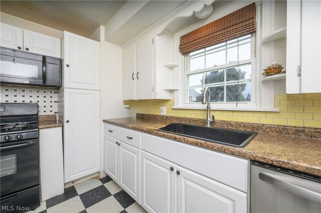 1220 Havana Place NE, Canton, OH 44714