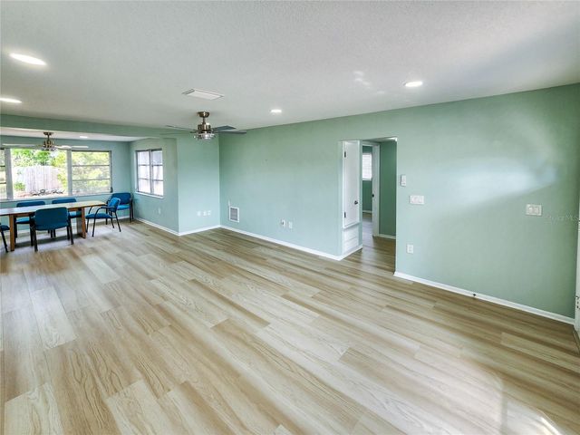 6112 1ST AVENUE W, Bradenton, FL 34209