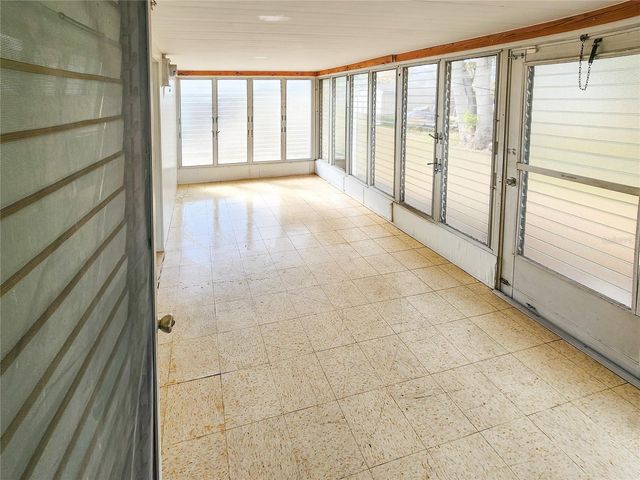 6112 1ST AVENUE W, Bradenton, FL 34209