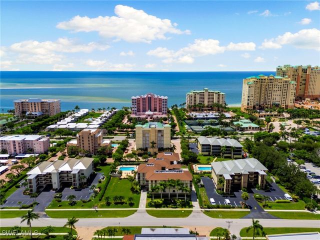960 Swallow AVE 203, Marco Island, FL 34145