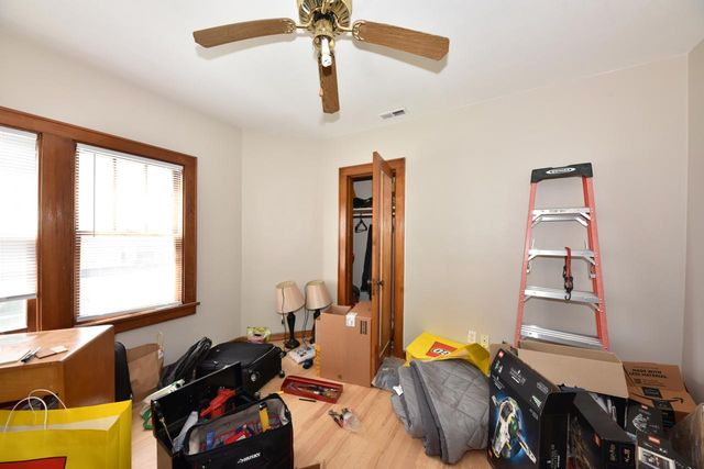 1209 Milwaukee AVENUE, South Milwaukee, WI 53172