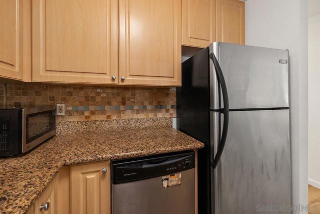 10076 Maya Linda Road 1101, San Diego, CA 92126