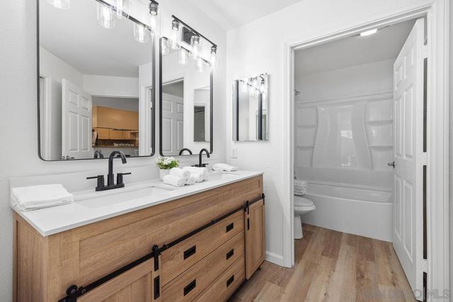 10076 Maya Linda Road 1101, San Diego, CA 92126