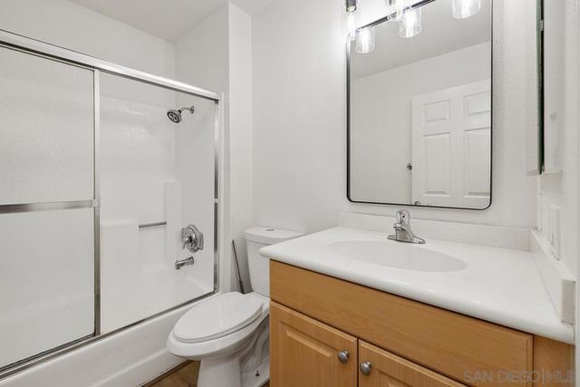 10076 Maya Linda Road 1101, San Diego, CA 92126