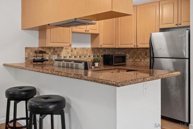 10076 Maya Linda Road 1101, San Diego, CA 92126