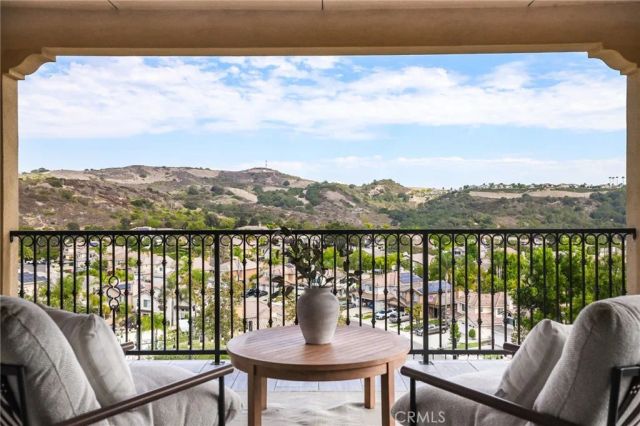 23 Cielo Azul, Mission Viejo, CA 92692