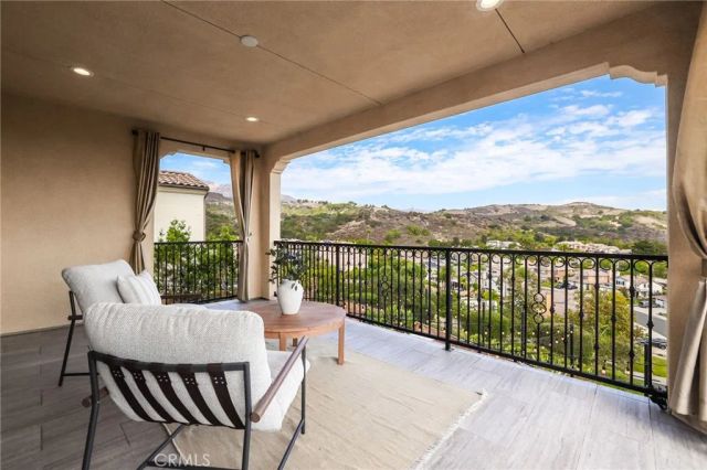 23 Cielo Azul, Mission Viejo, CA 92692