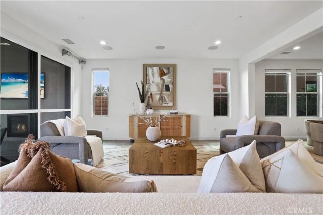 23 Cielo Azul, Mission Viejo, CA 92692