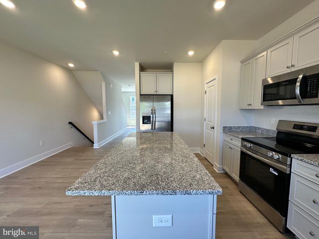 5513 ABERDEEN PL, White Plains, MD 20695