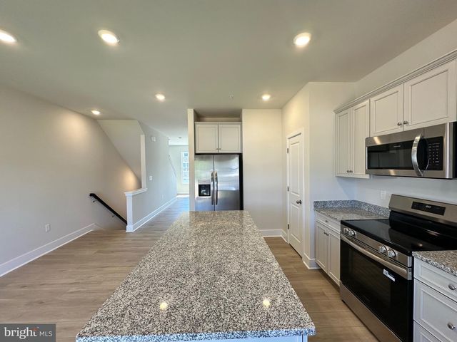 5513 ABERDEEN PL, White Plains, MD 20695