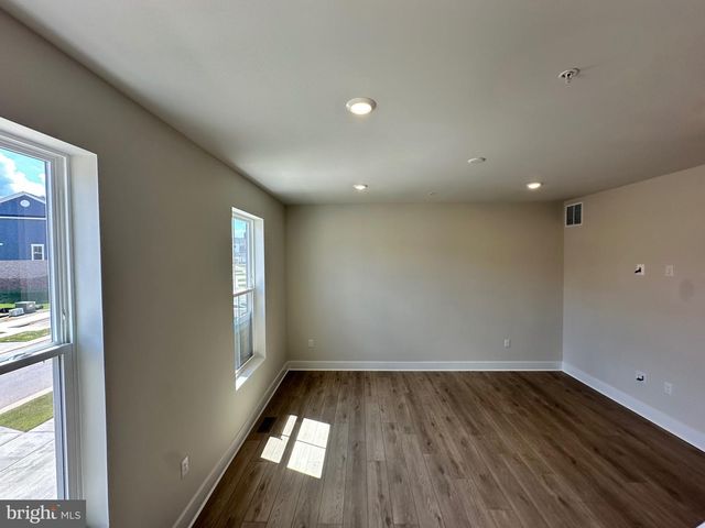 5513 ABERDEEN PL, White Plains, MD 20695