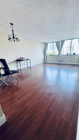 9125 SW 77th Ave 501, Miami, FL 33156