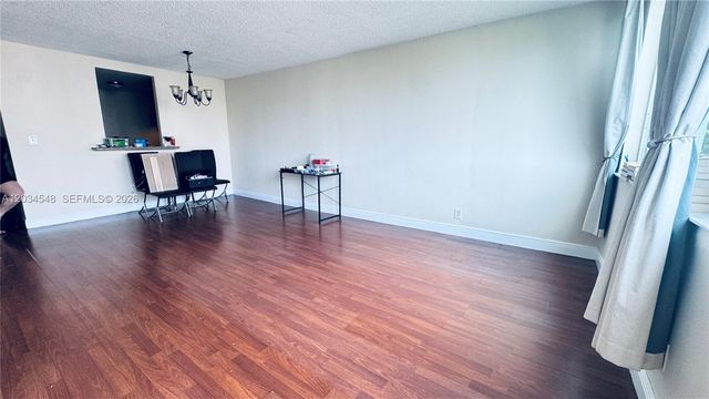 9125 SW 77th Ave 501, Miami, FL 33156