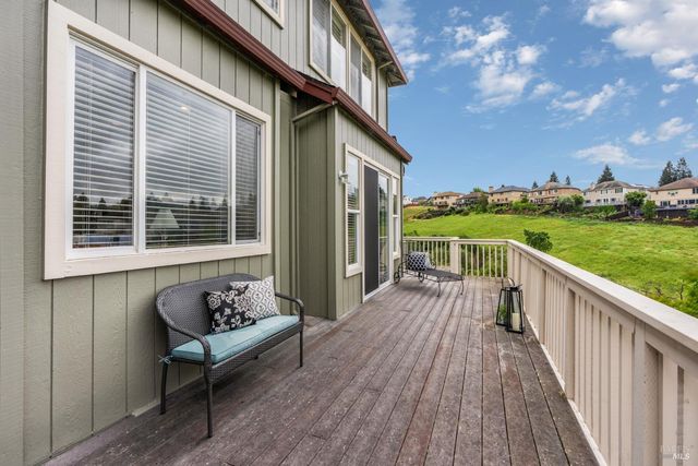 1569 Lofty Perch Pl, Santa Rosa, CA 95409