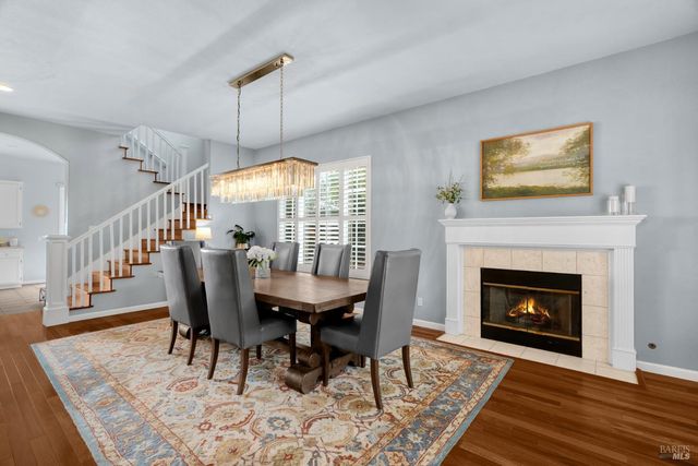 1569 Lofty Perch Pl, Santa Rosa, CA 95409