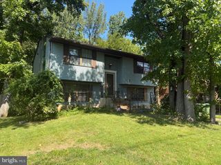 716 NORTHWOOD AVE, Cherry Hill, NJ 08002