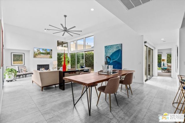 641 Dunes Court, Palm Springs, CA 92264