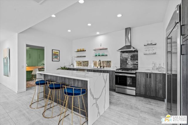 641 Dunes Court, Palm Springs, CA 92264