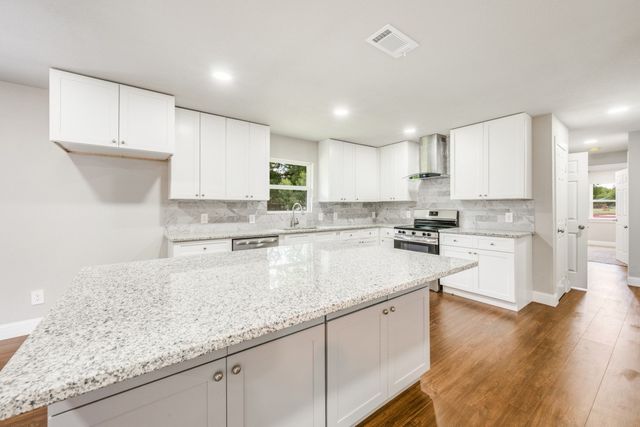 2800 Cecil Drive, Richland Hills, TX 76118
