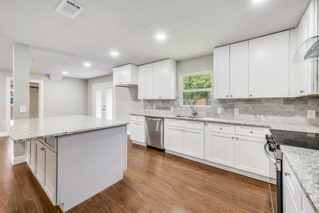 2800 Cecil Drive, Richland Hills, TX 76118