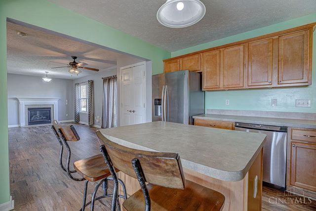 602 Wood Bluff Lane, Harrison, OH 45030