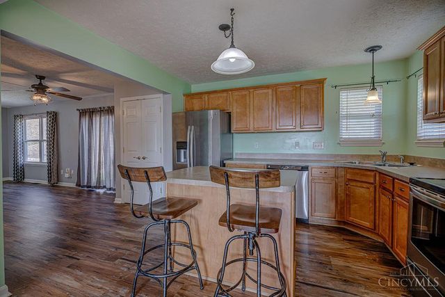 602 Wood Bluff Lane, Harrison, OH 45030