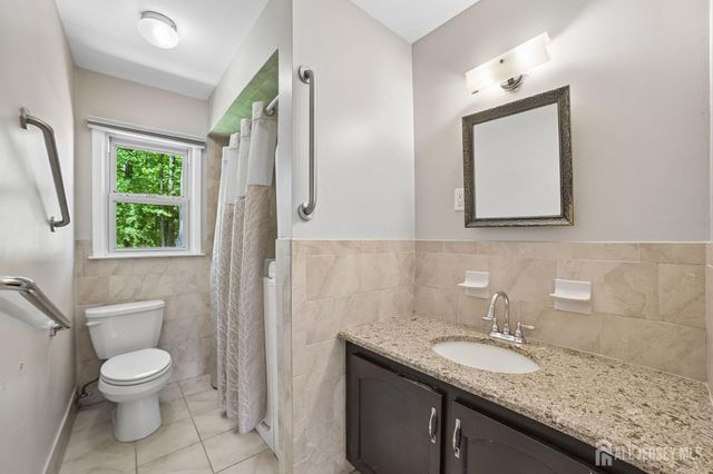 743 Wood Avenue, Edison, NJ 08850