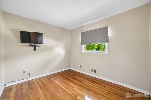 743 Wood Avenue, Edison, NJ 08850