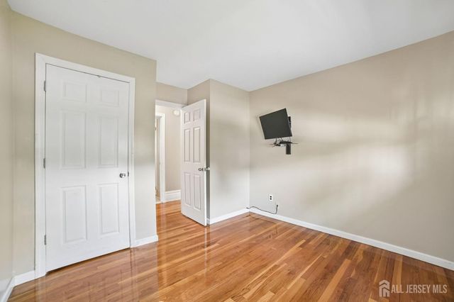 743 Wood Avenue, Edison, NJ 08850