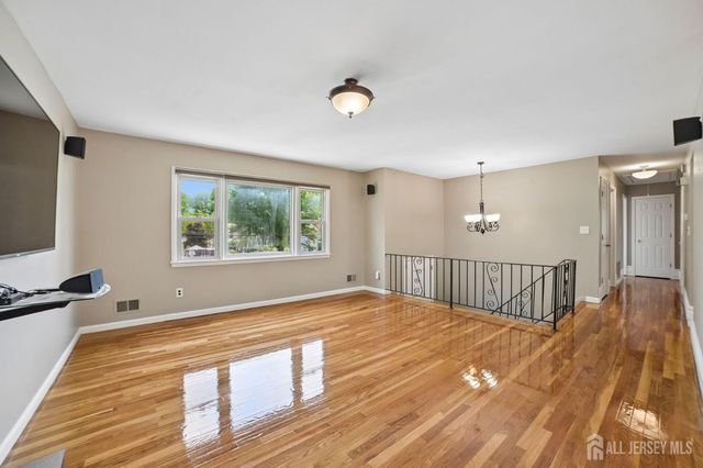 743 Wood Avenue, Edison, NJ 08850