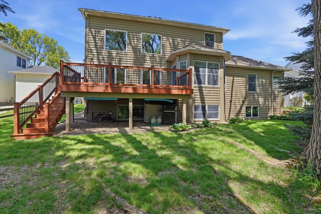 1084 Tamberwood Court, Woodbury, MN 55125